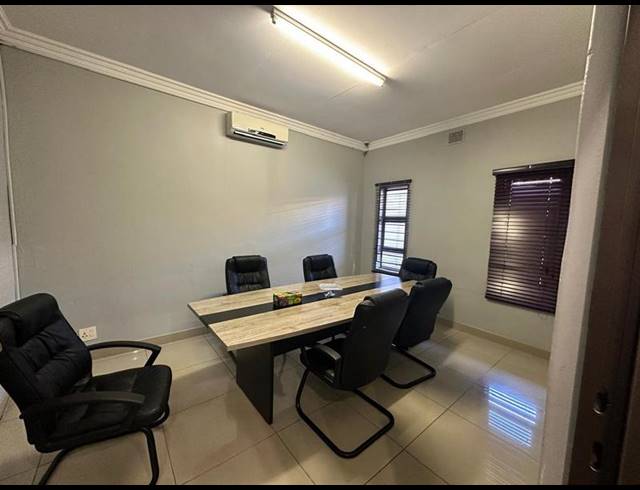 5 BEDROOM HOUSE FOR SALE IN LAUDIUM